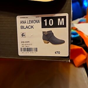 A.N.A. Black Anke Boots NWT Size 10 with back heel zipper